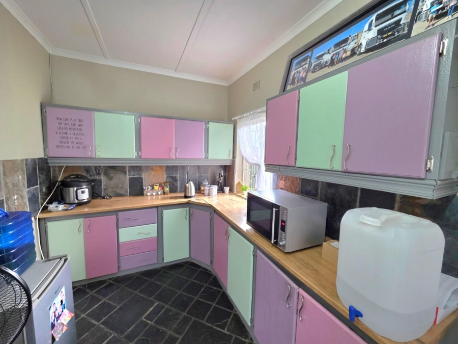 To Let 3 Bedroom Property for Rent in Jordania Free State